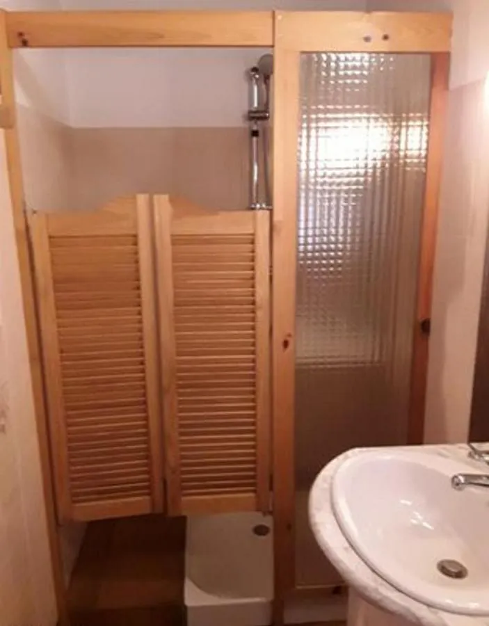 Holiday home Gite Les Glycines 4 A 5 Personnes Du Samedi Au Samedi Ploneour-Lanvern